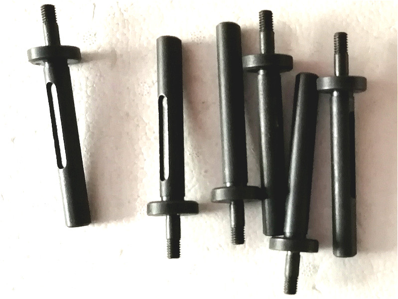 BR273 841782 axle